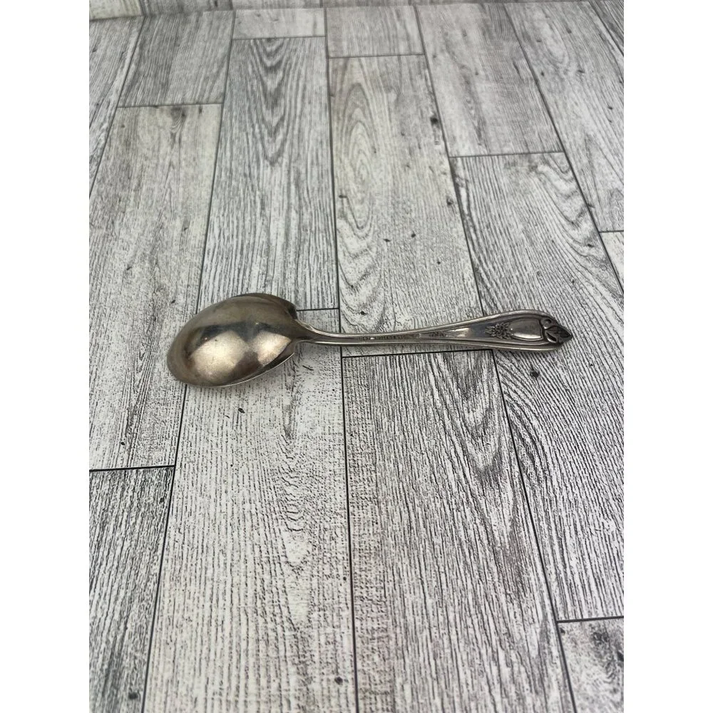 1847 Rodgers Bros XS Triple Silver Plate Sugar Spoon Old Colony